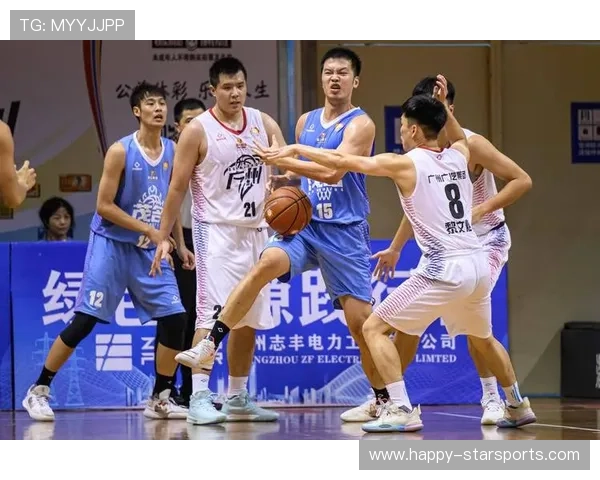 中国男篮鏖战世界杯小组赛力拼晋级展现新生力量引爆全国球迷热情