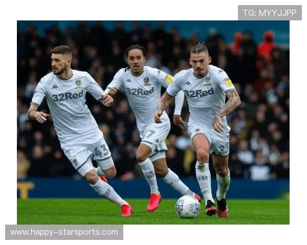 利兹联足球俱乐部的辉煌历程与未来展望分析