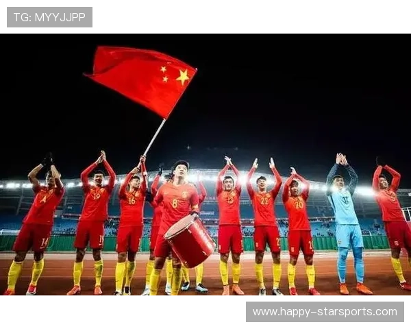 国足逆转取胜晋级八强点燃球迷激情夜再创历史新篇章引爆全国热潮