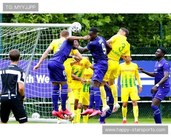 南特俱乐部最新动态与赛季表现分析全面解读