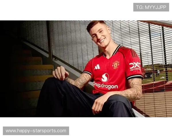 国际足坛最新转会风云 曼联重磅签约引发热议